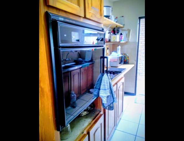 3 BEDROOM APARTMENT FOR SALE IN EMPANGENI CENTRAL